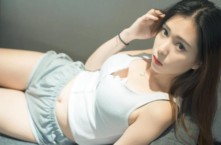 创意设计中的女人裸体软件